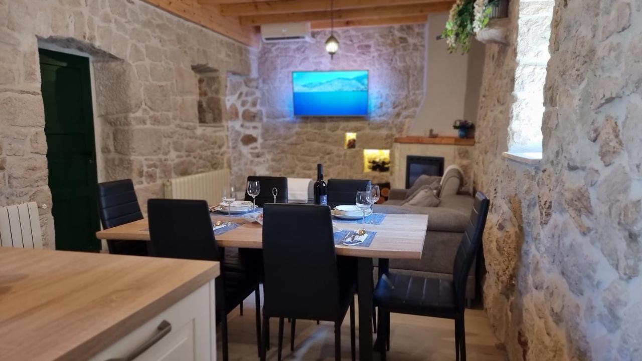Villa Aga Zagvozd Esterno foto
