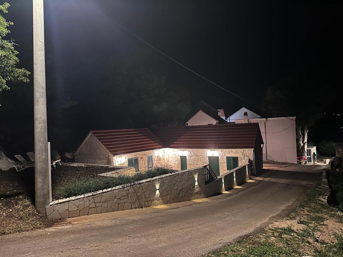 Villa Aga Zagvozd Esterno foto